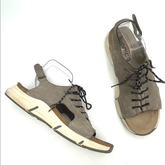 Bionica® Ormond Sandal padded footbed lightweight outsole leather upper size 11